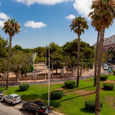 Apartamentos Villa Madrid 托雷维耶哈 外观 照片